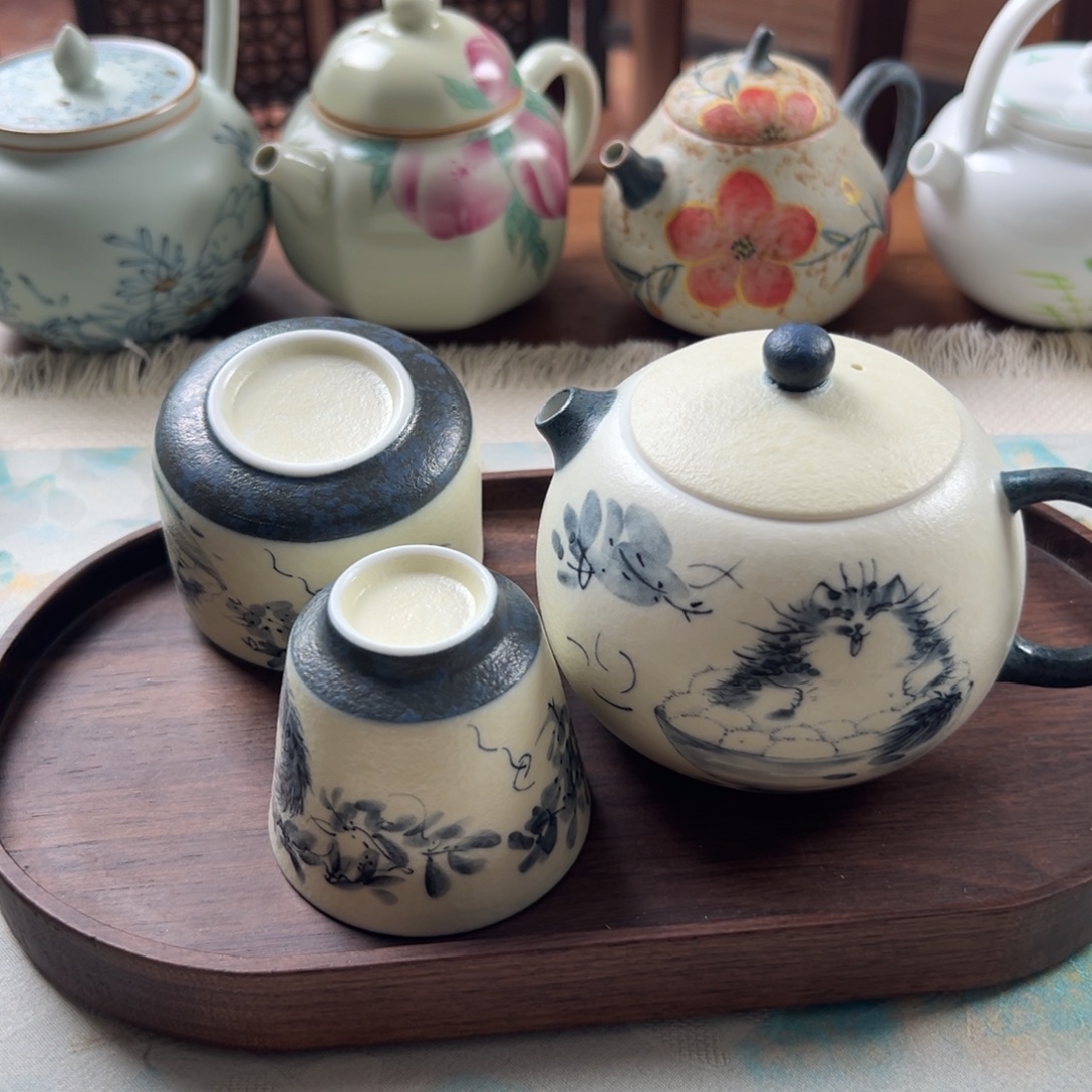 茶具等产品的生产和销售为一体