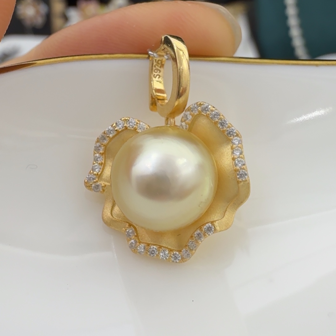 海水珍珠颈饰未镶嵌