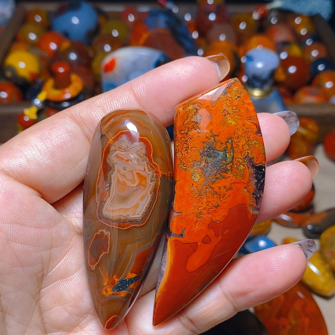 未镶嵌颈饰玛瑙/玉髓