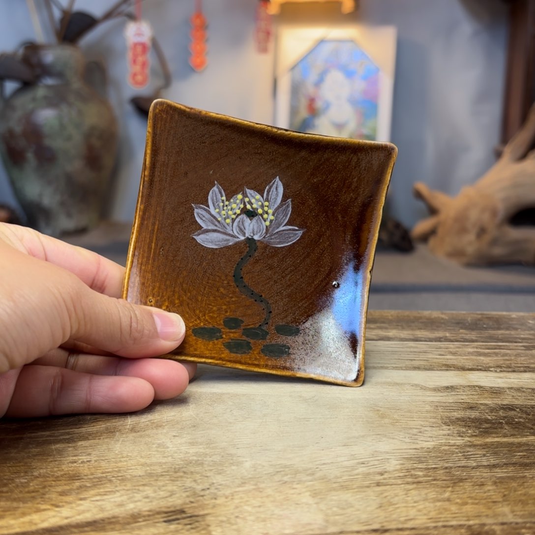 景德镇纯手工制作陶瓷润*