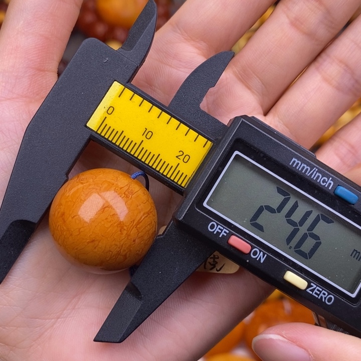 琥珀未镶嵌裸石蜜蜡M