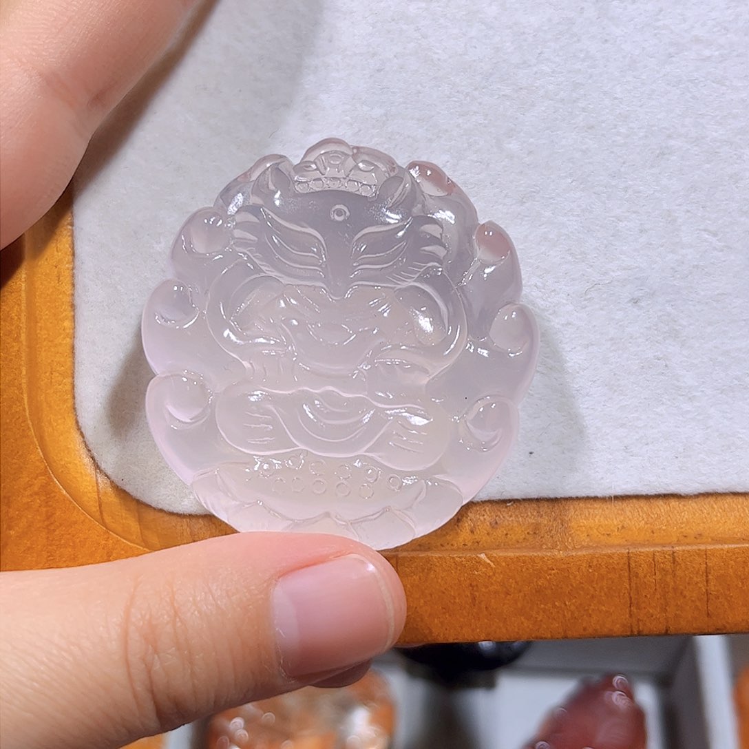 水晶吊坠(不含链)未镶嵌