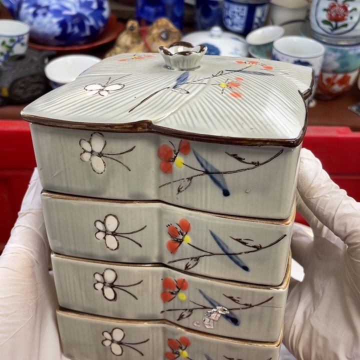 陶他家瓷器真美…开播了