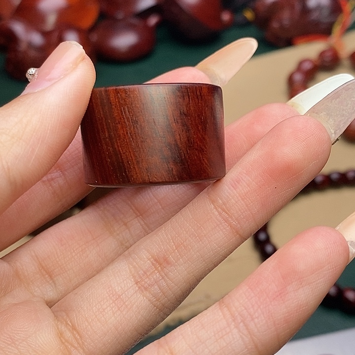 无事牌檀香紫檀（小叶紫檀）