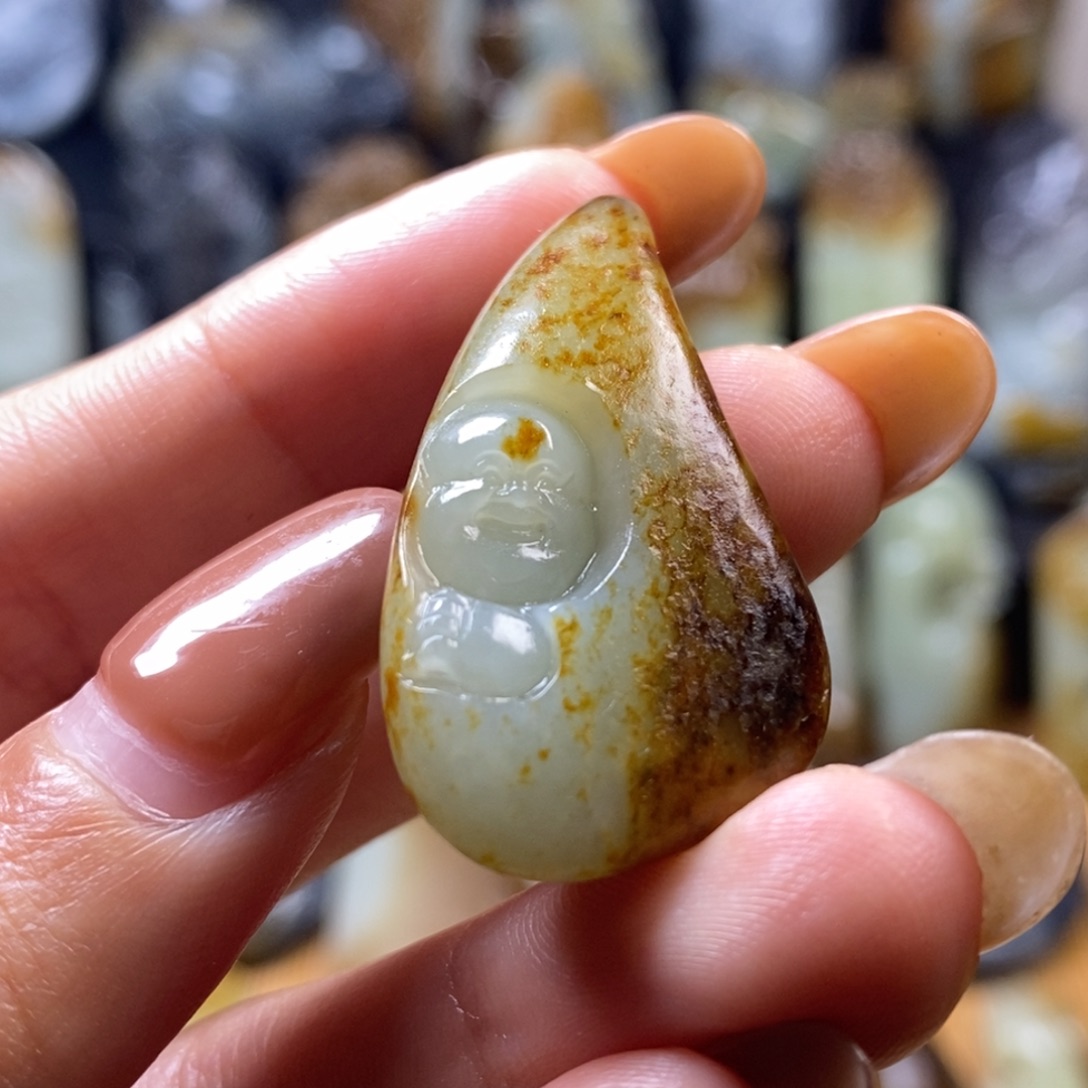 未镶嵌和田玉挂件