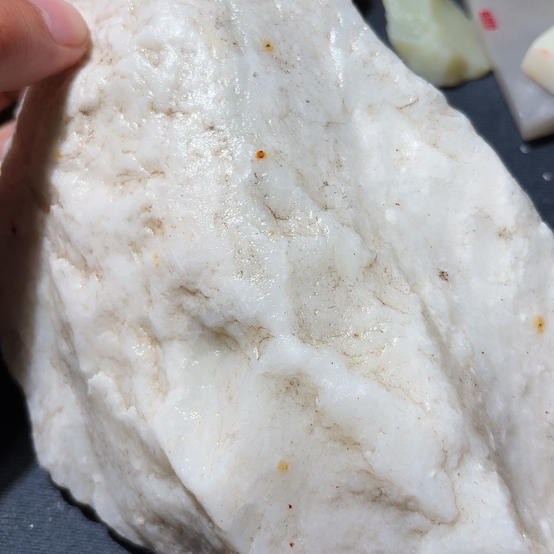 静***月和田玉未镶嵌珠宝奇石