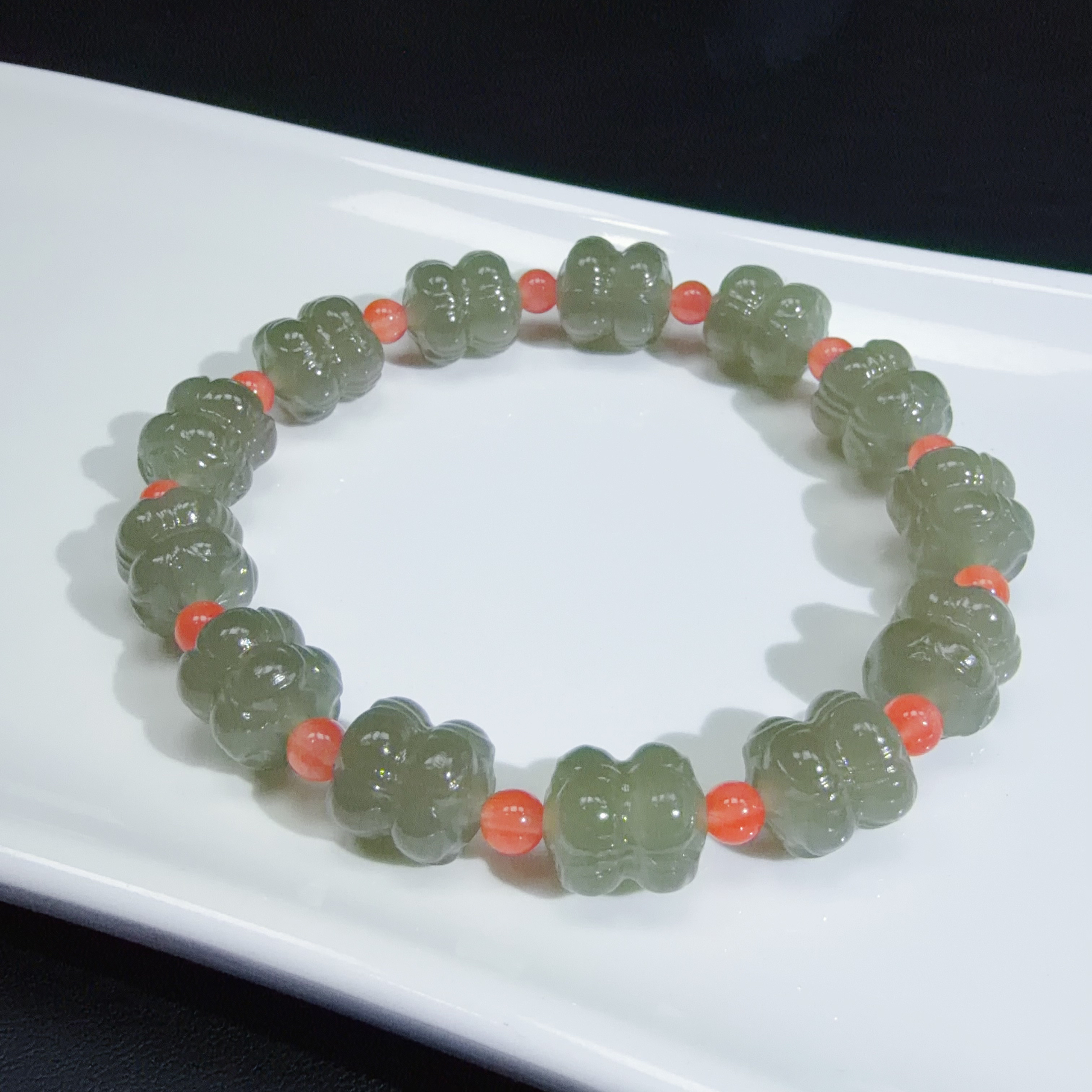 【伟伟鉴定】和田玉 深晴水 并蒂莲花手串 11+世上百搭