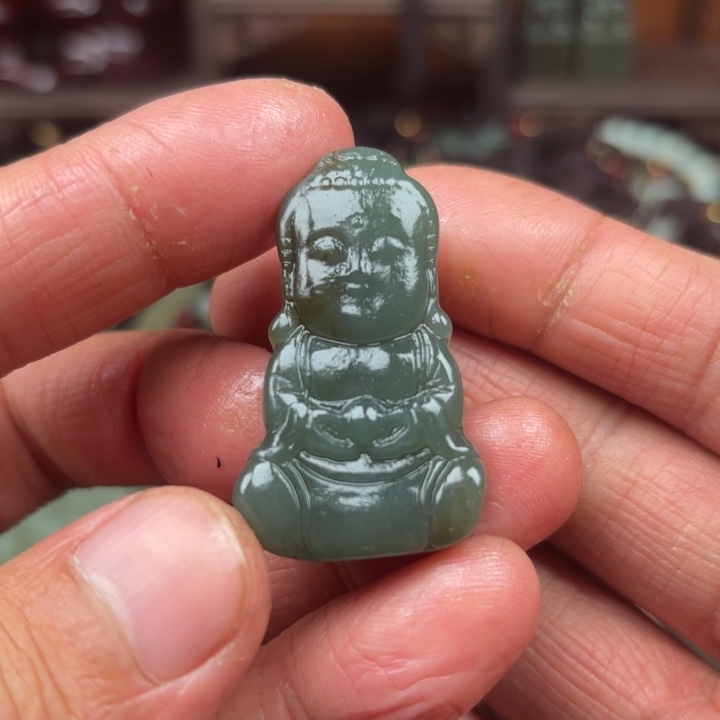 和田玉吊坠未镶嵌