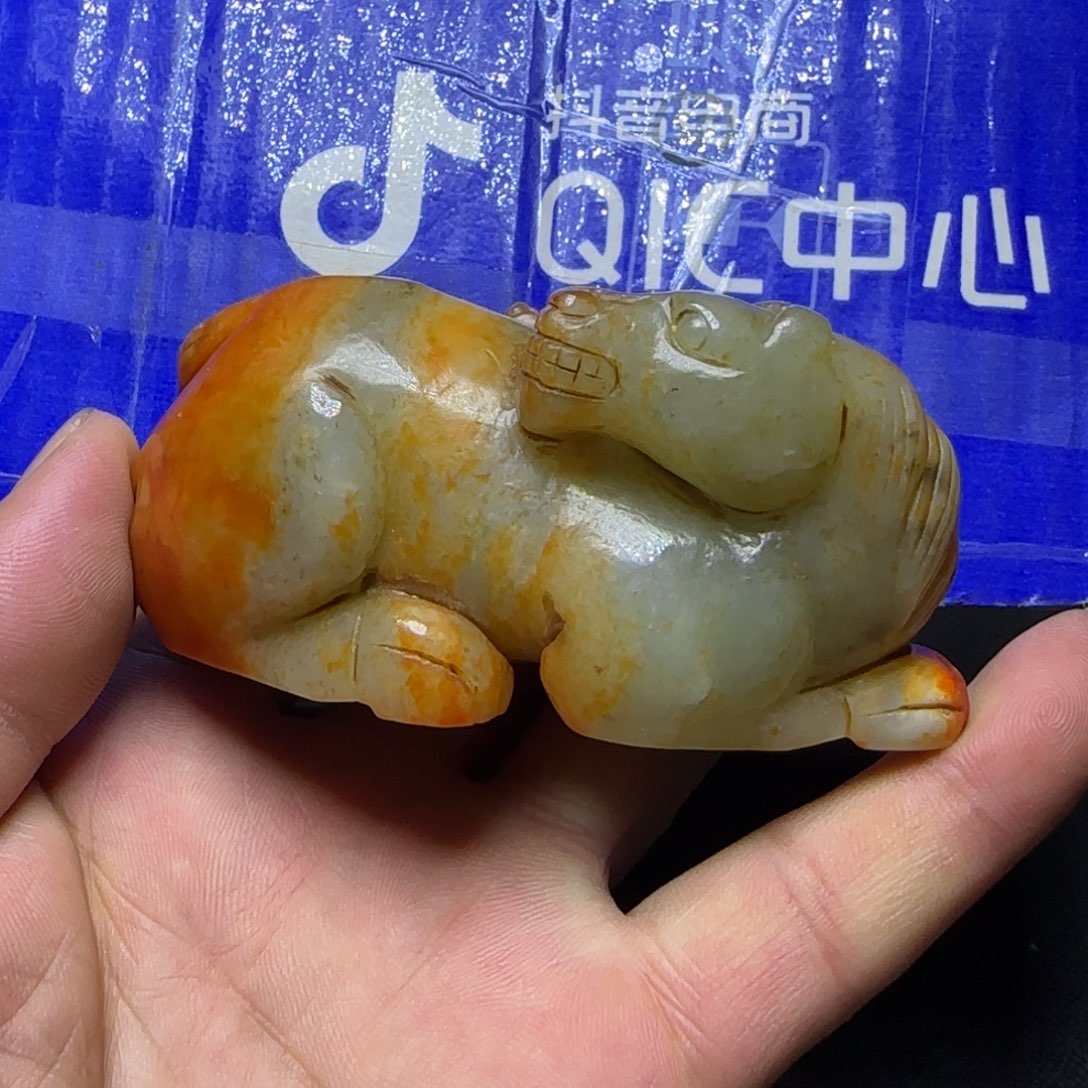 和田玉未镶嵌把件老*