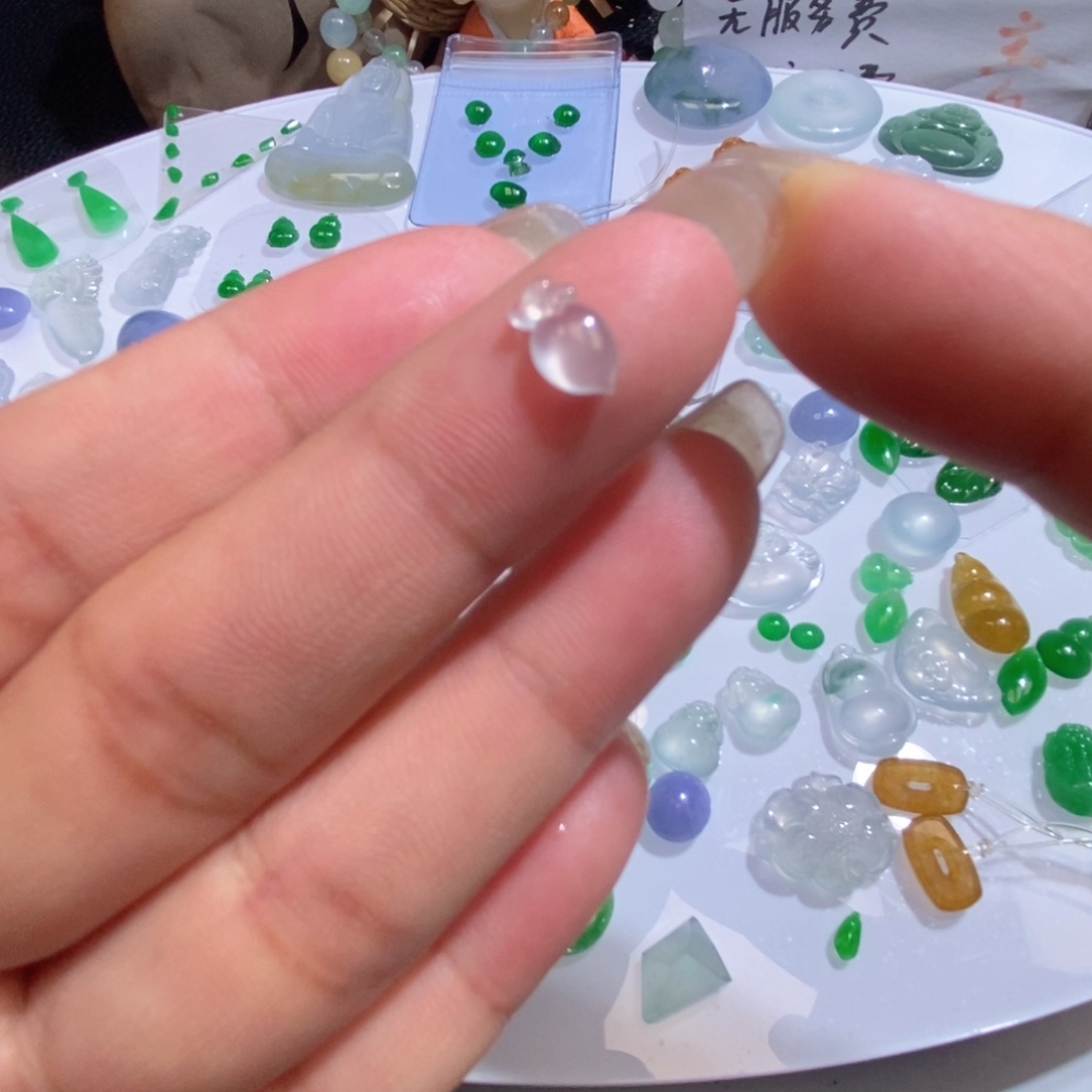 未镶嵌定制翡翠翡翠8.5/5/2.4