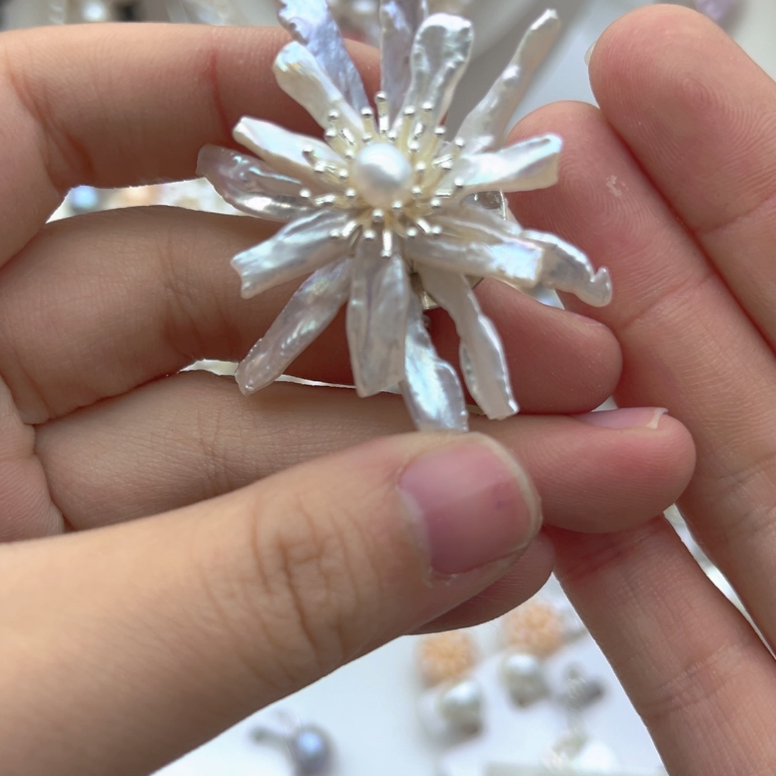 颈饰未镶嵌淡水珍珠