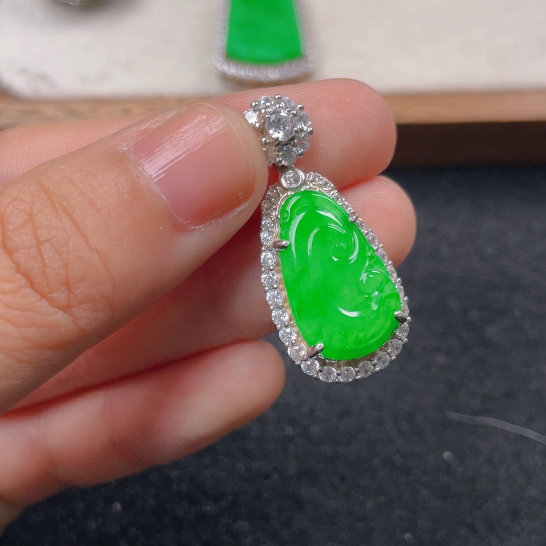 翡翠颈饰银S925镶嵌n j j j k