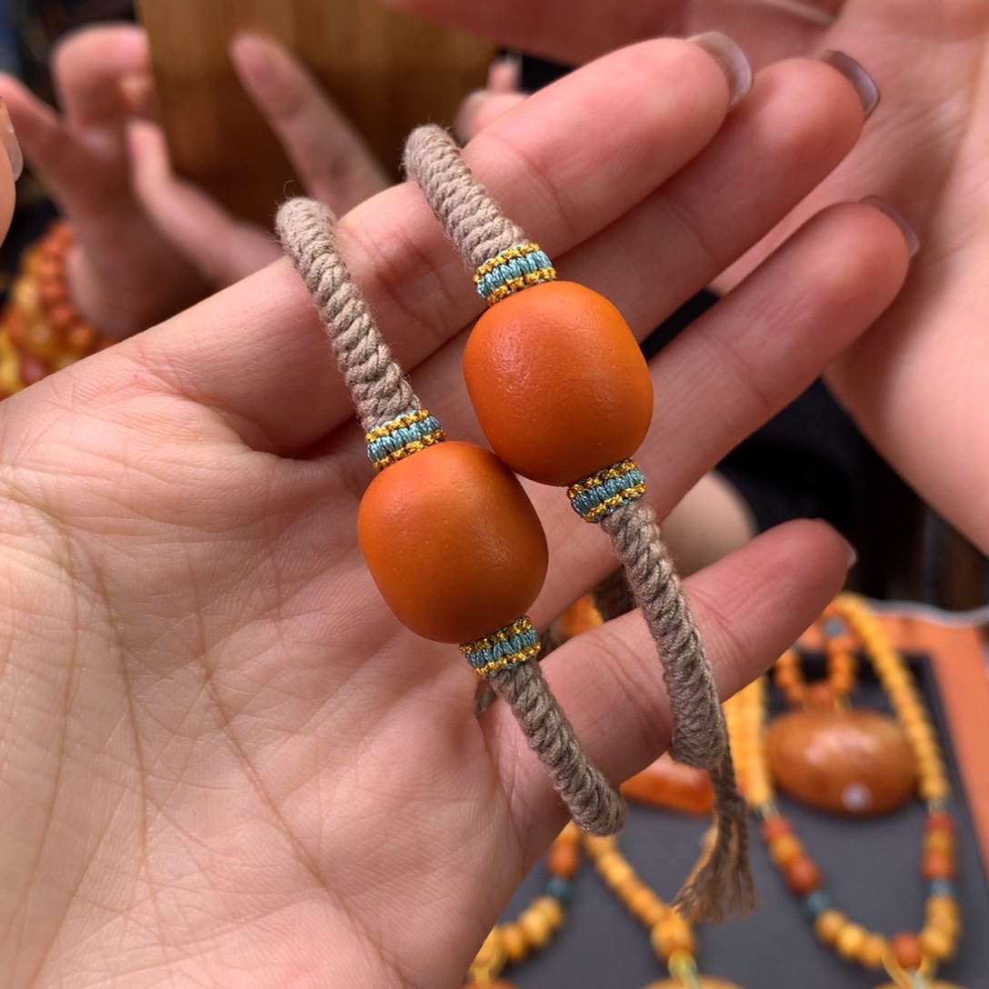 蜜蜡手绳未镶嵌多样性发一