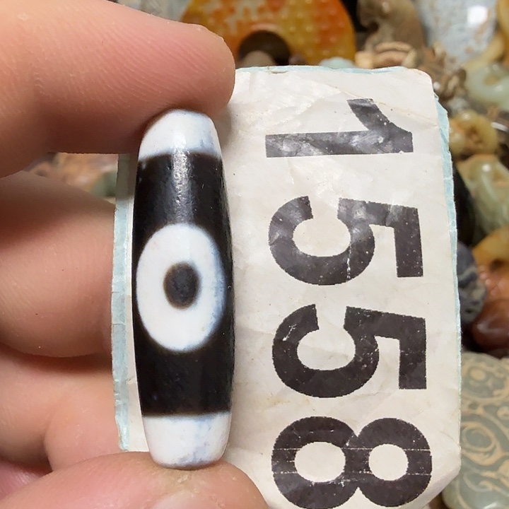 老***四玛瑙/玉髓未镶嵌颈饰