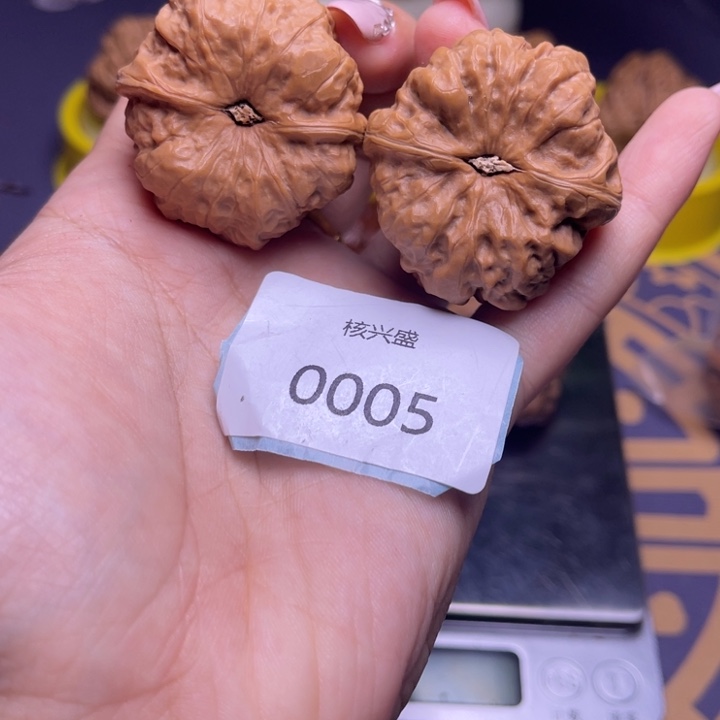 文玩核桃把件蛤蟆38.0005