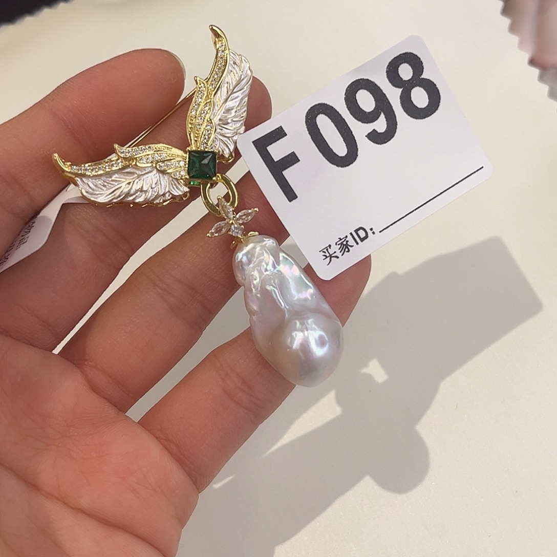 合金淡水珍珠耳饰