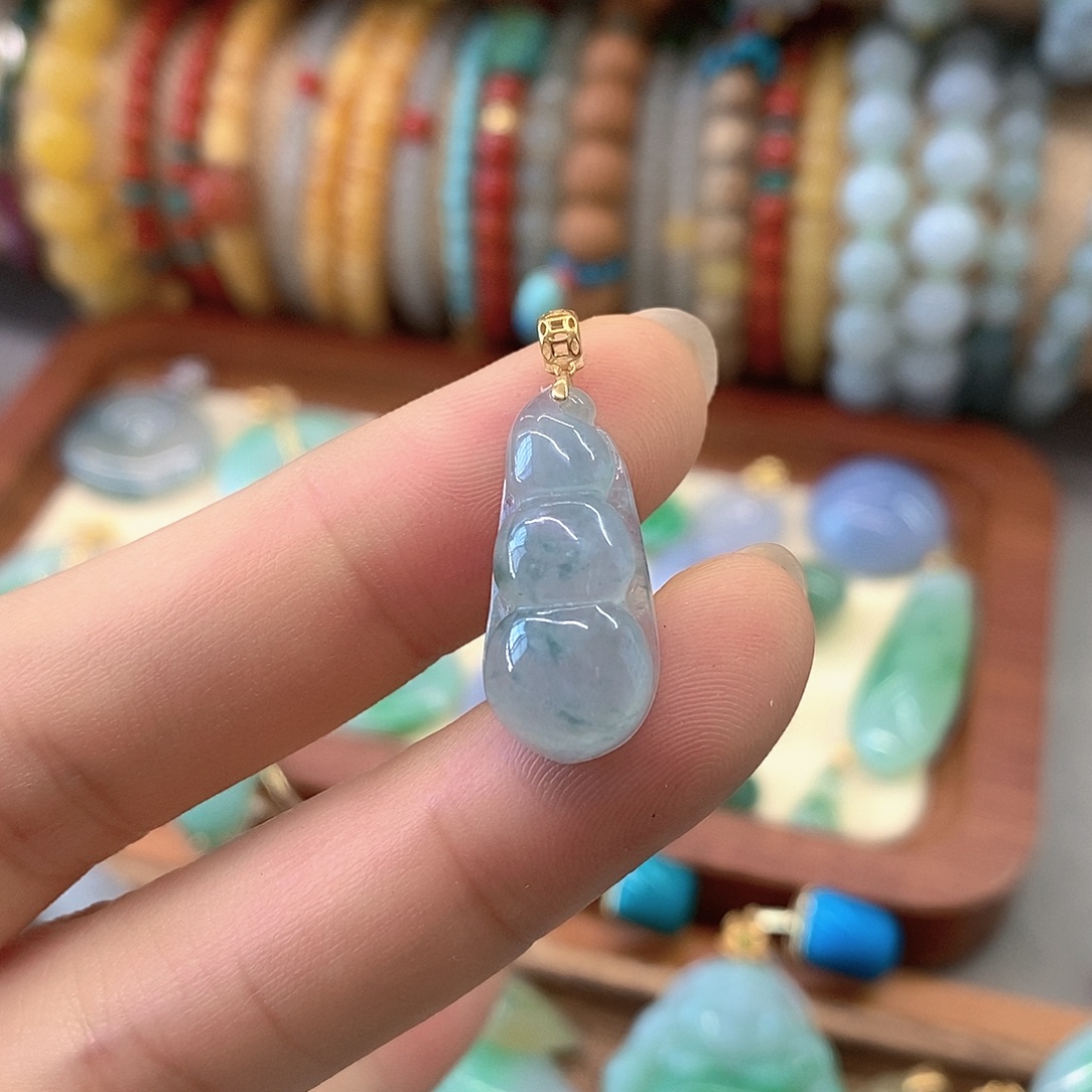 翡翠18K金镶嵌挂件翡翠挂件