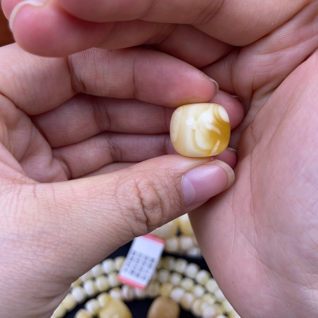 裸石琥珀未镶嵌尺寸16.8