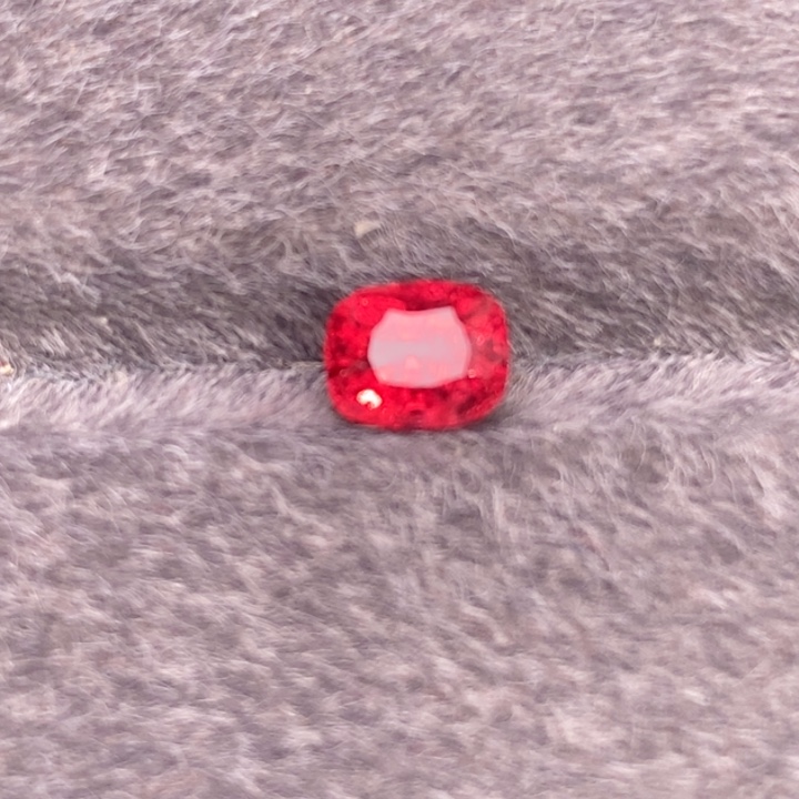 尖晶石裸石未镶嵌1.2c t