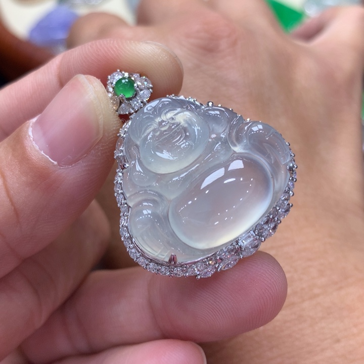 翡翠吊坠(不含链)18K金镶嵌