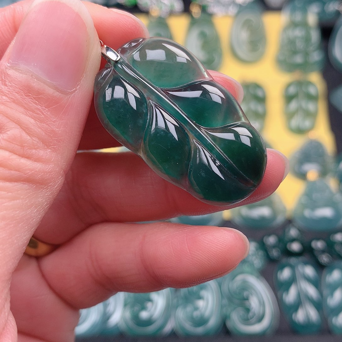 翡翠吊坠(不含链)未镶嵌吊坠