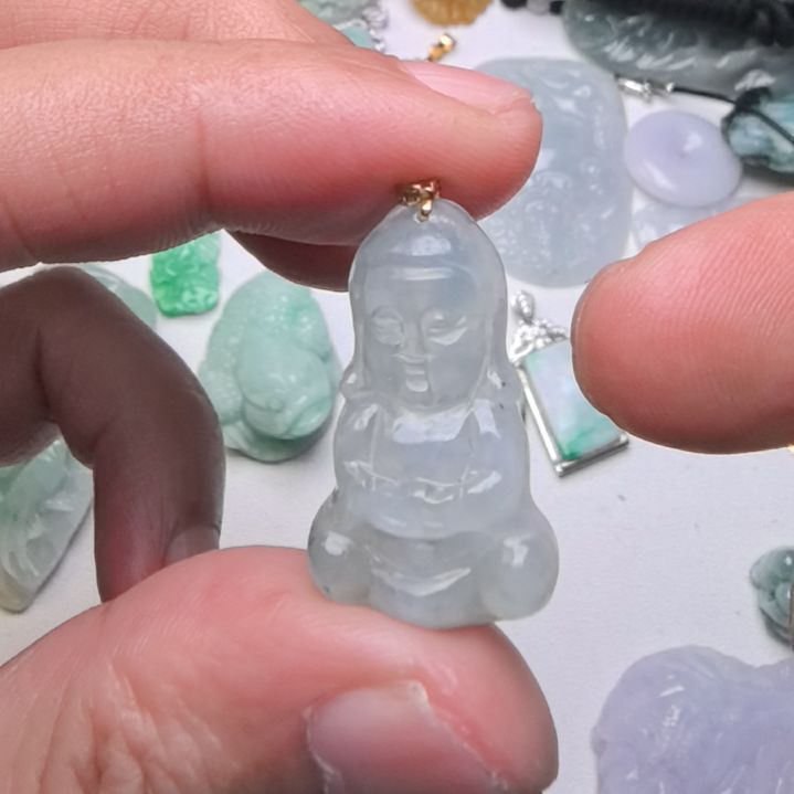 翡翠18K金镶嵌颈饰天然缅甸翡翠A货