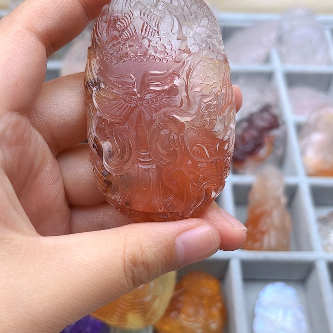 水晶吊坠(不含链)未镶嵌?*