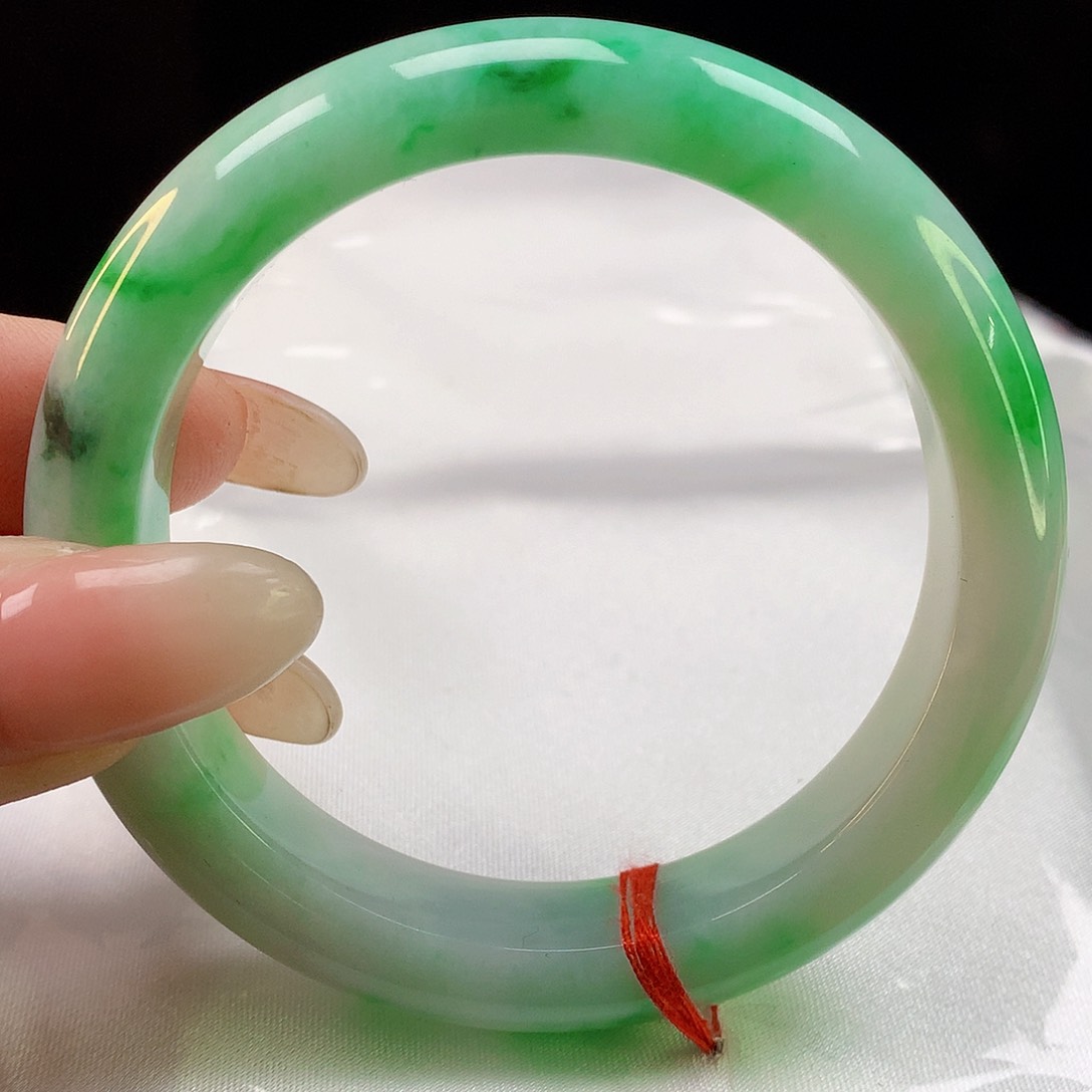 翡翠手镯未镶嵌天然翡翠1109