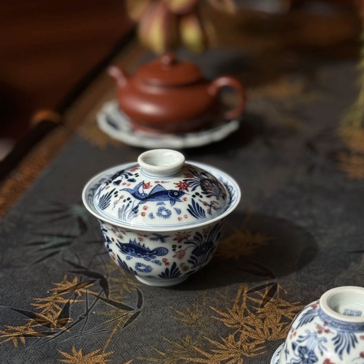 知否｜甄选景德镇陶瓷妙挚窑青花釉里红鱼藻纹元宝盖碗茶具