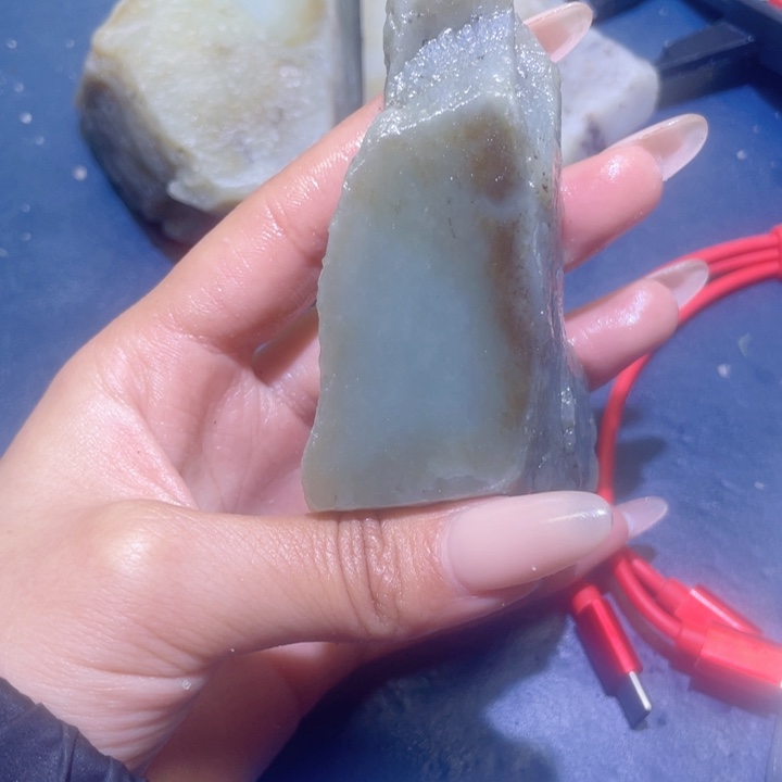 和田玉未镶嵌珠宝半成品