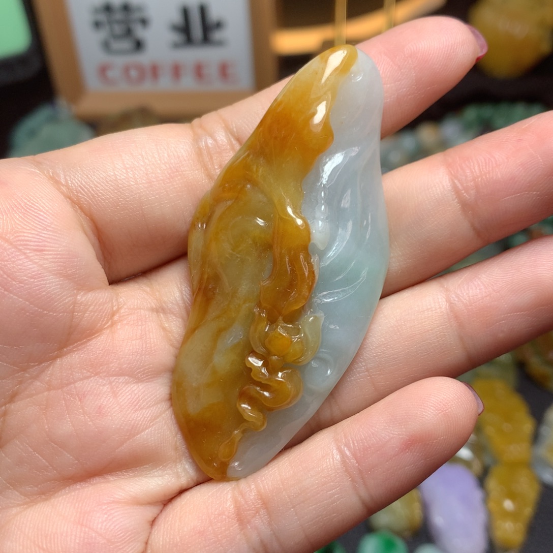 颈饰未镶嵌翡翠悟道