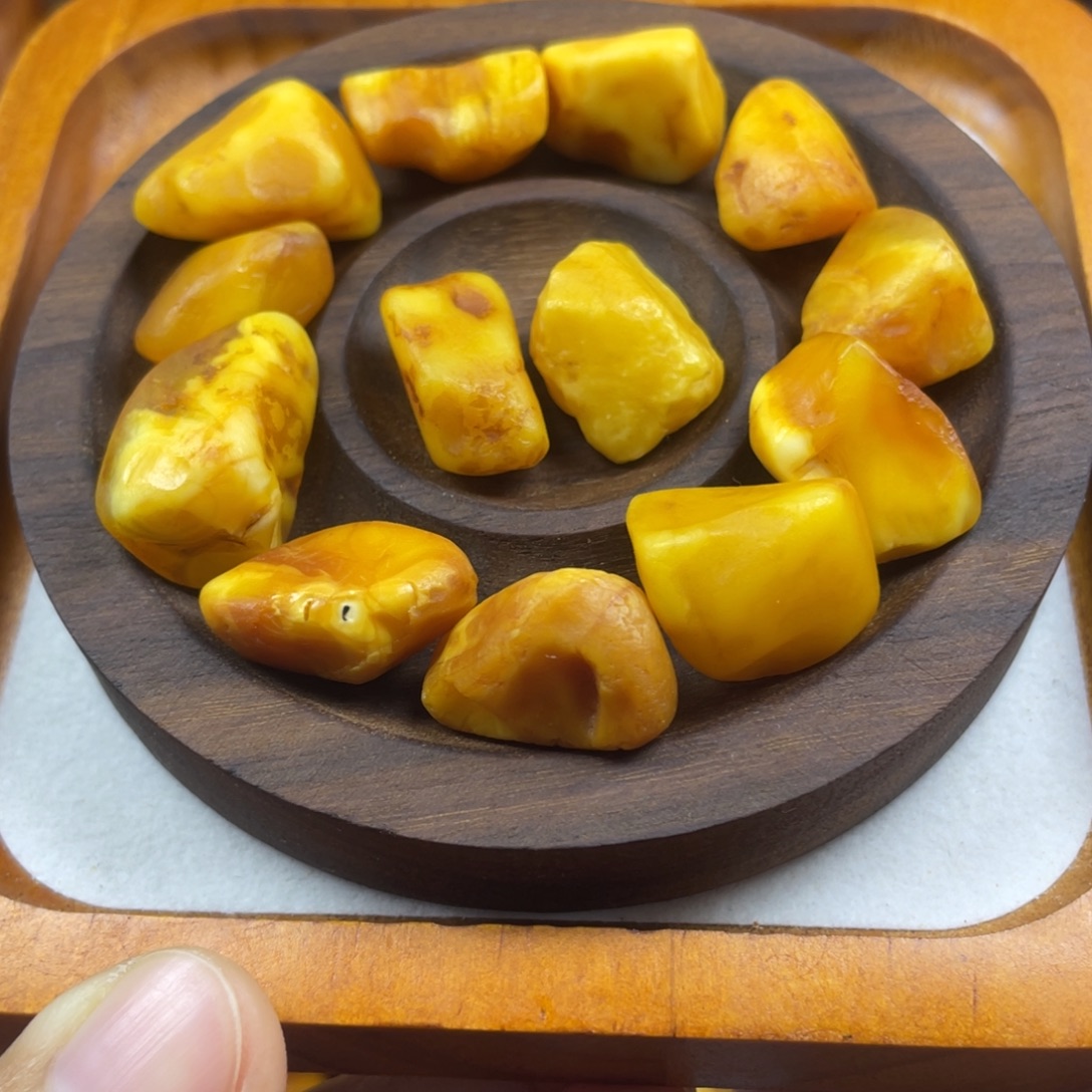 定制琥珀未镶嵌定制