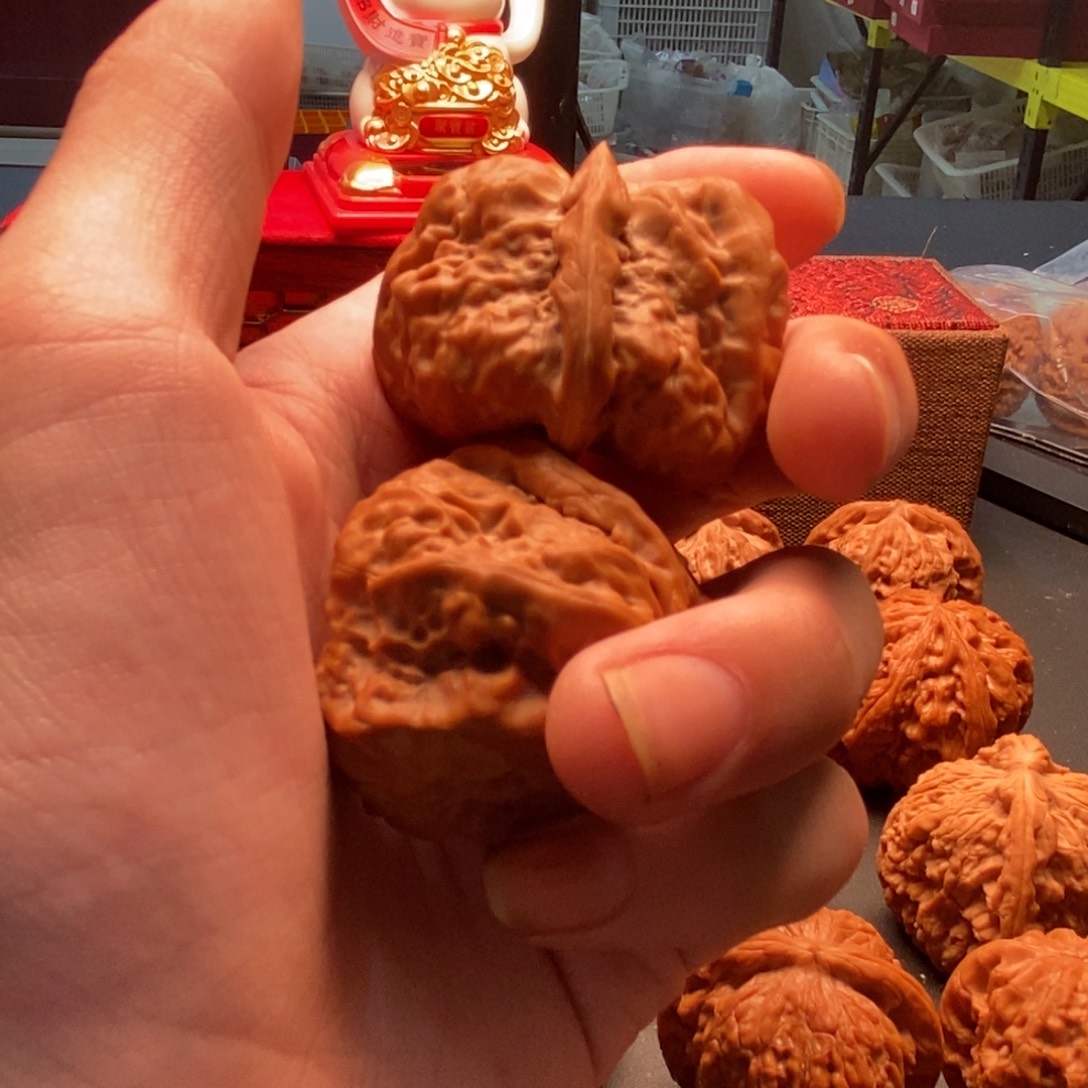 七***哥文玩核桃吊坠三角蛙