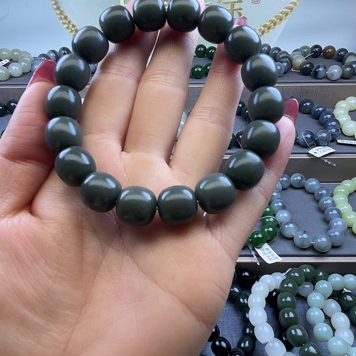 和田玉未镶嵌手链