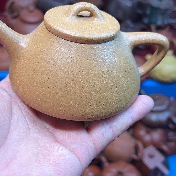 紫砂茶壶瑕疵……………………