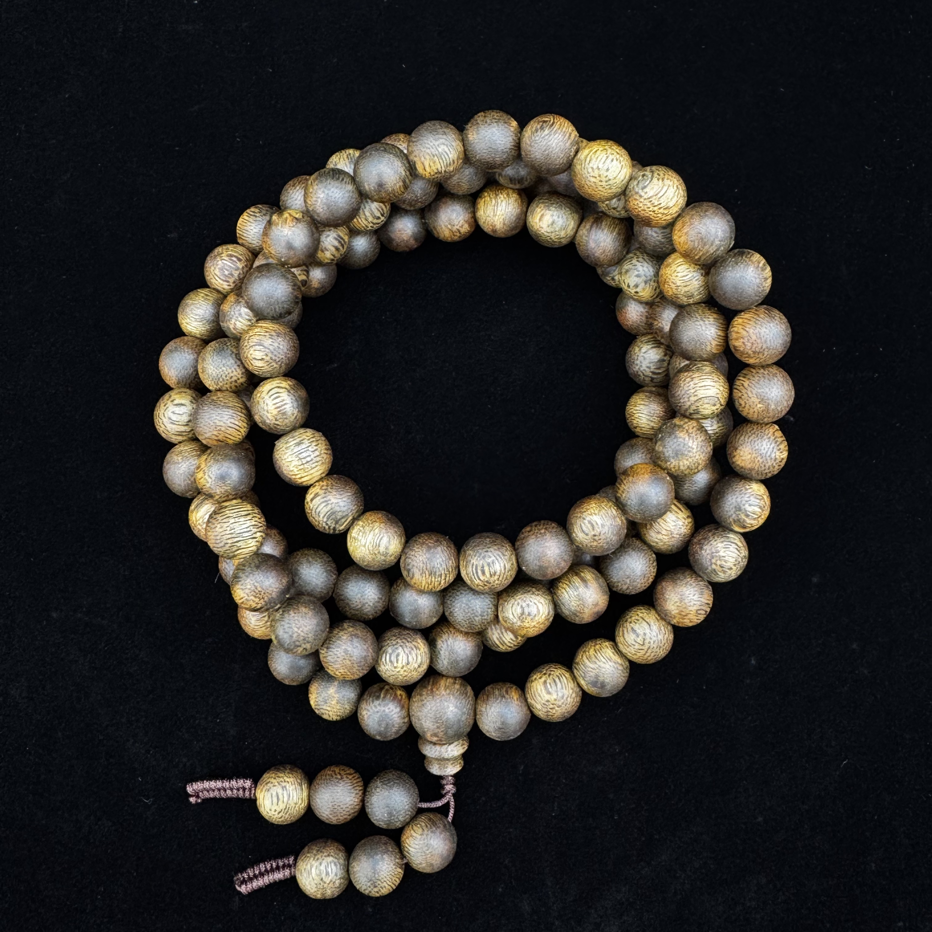 沉香【凤姐沉香】老白露09-40克+圆珠多圈多样性发货一条