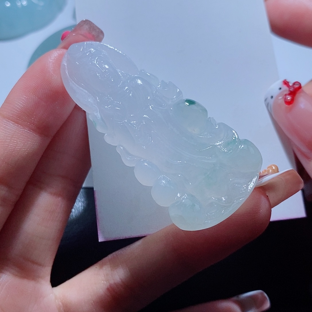 定制翡翠未镶嵌翡翠