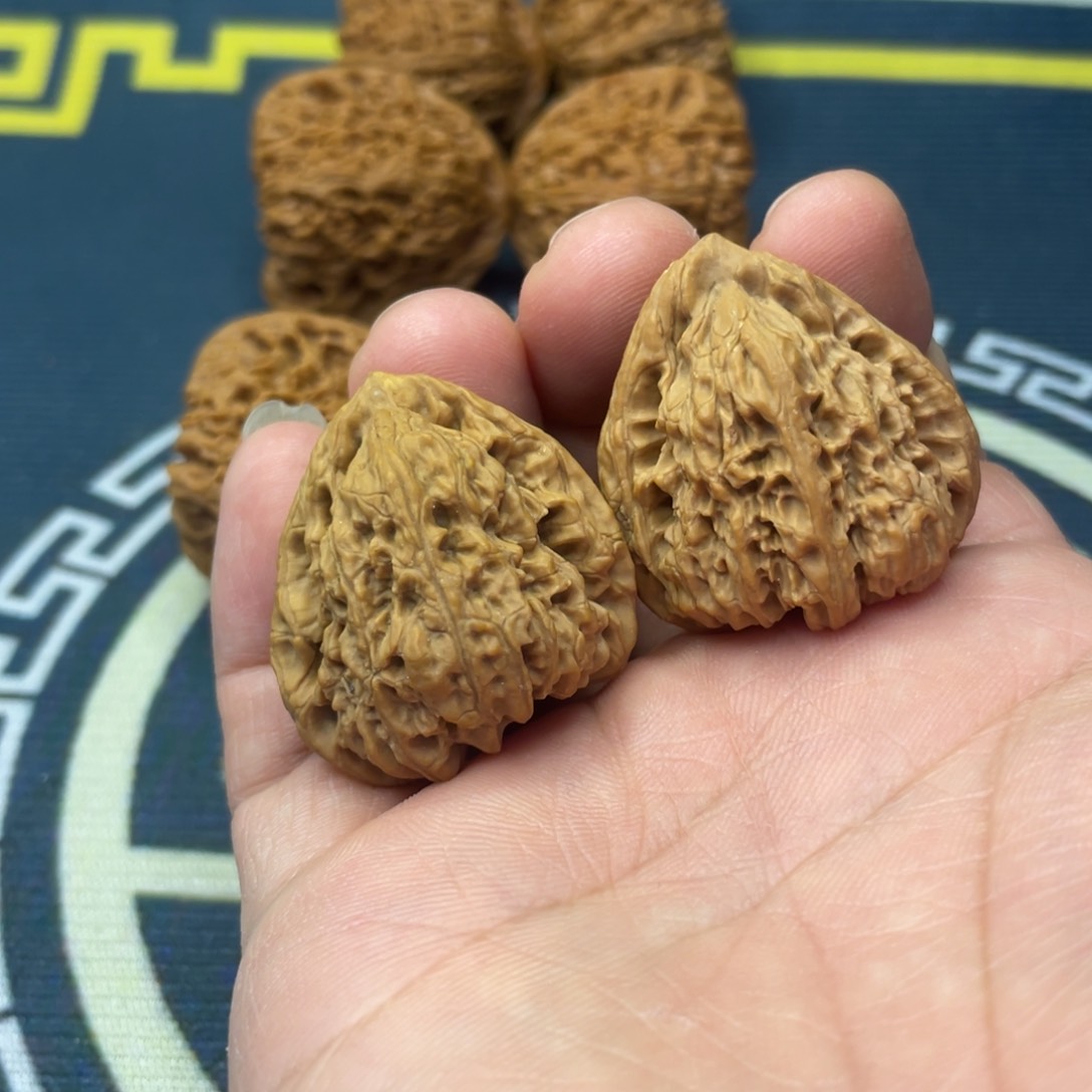 南疆文玩核桃批发基地