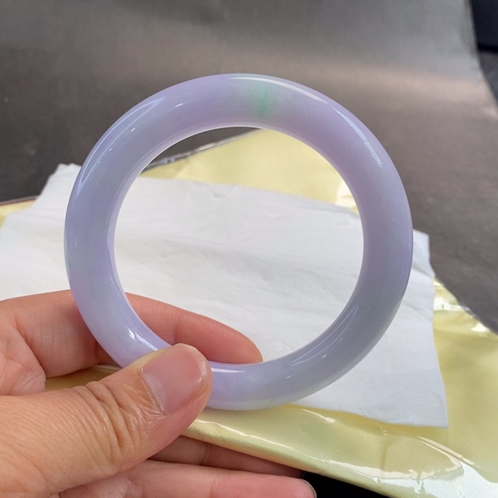 翡翠手镯未镶嵌57.6圈