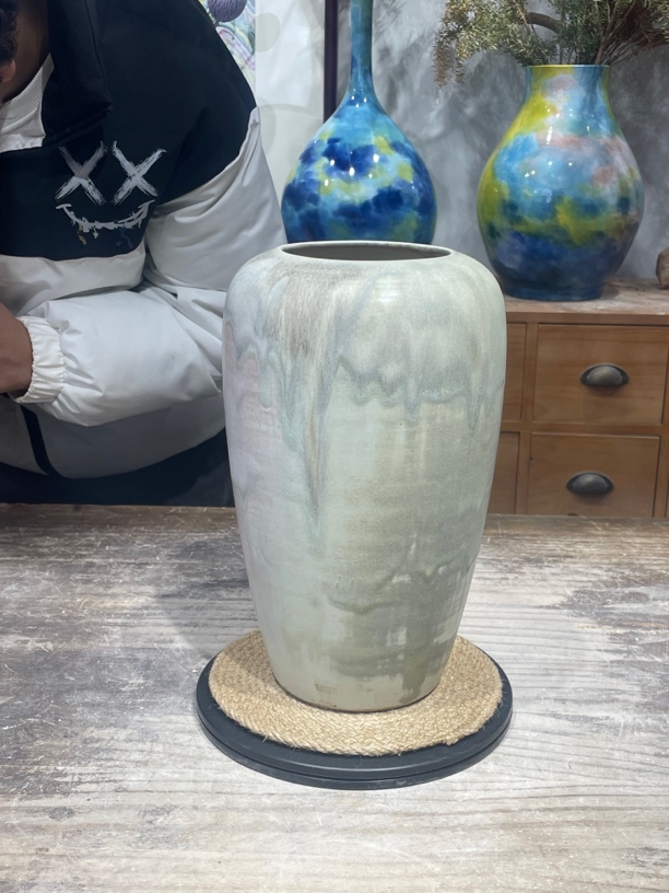 陶瓷花瓶高28口9