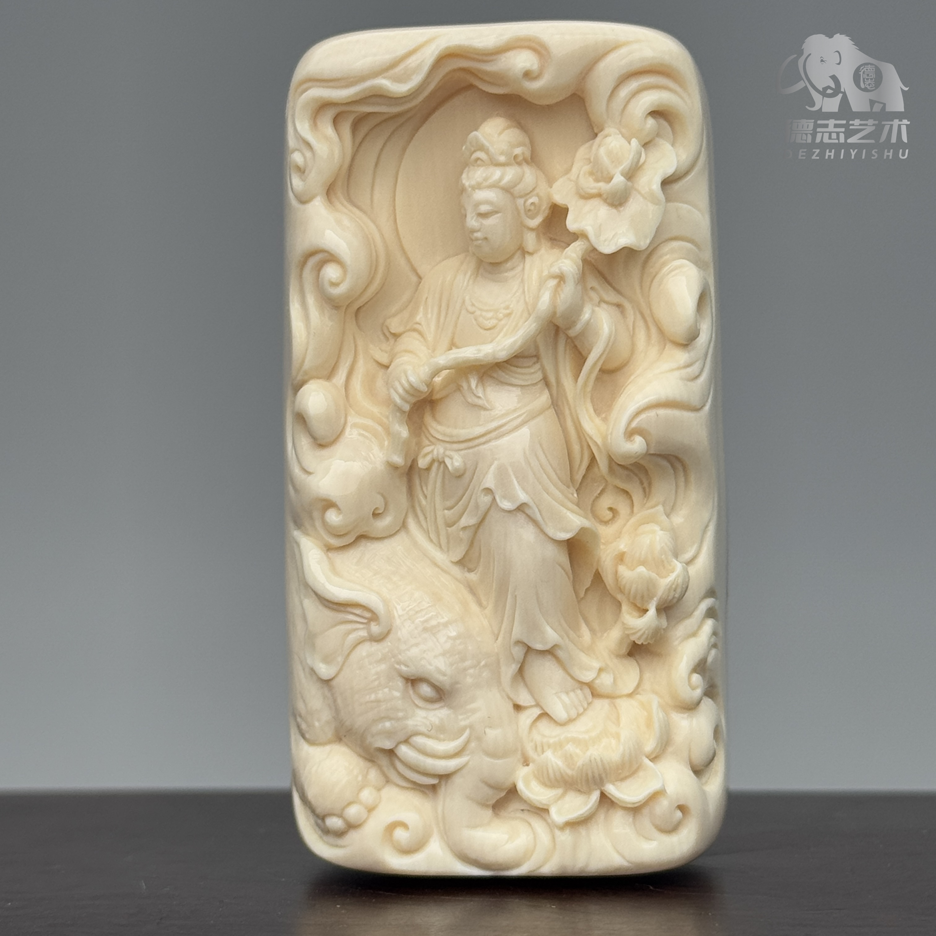 DEZHI/德志【普贤】红皮精工雕刻猛犸吊坠加10x9带皮老型108套装