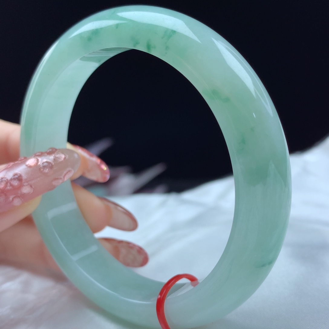 未镶嵌手镯翡翠23358，