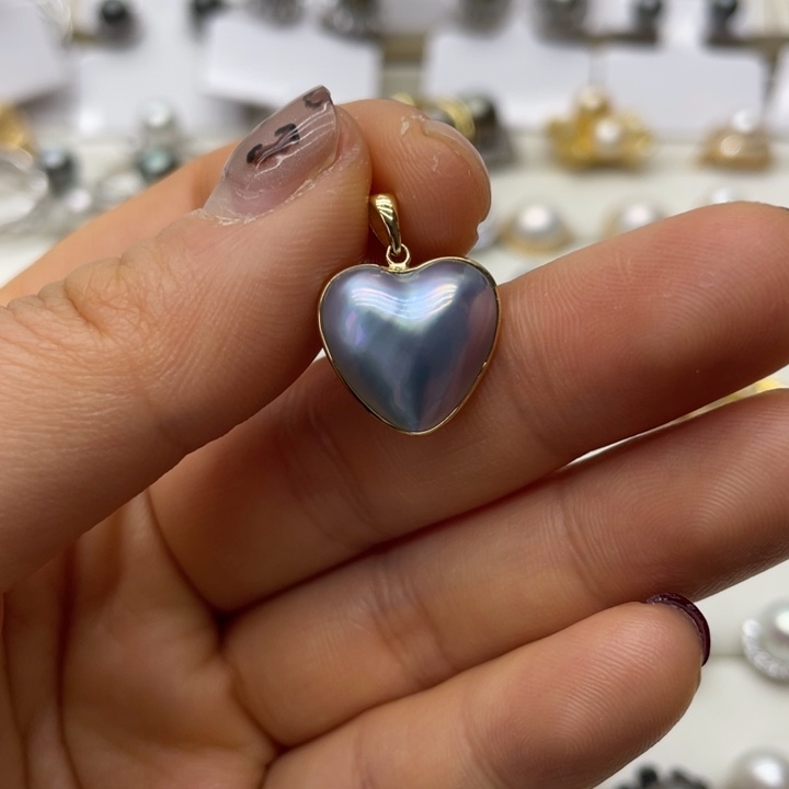 拼合珍珠（马贝珠）吊坠(不含链)18K金镶嵌