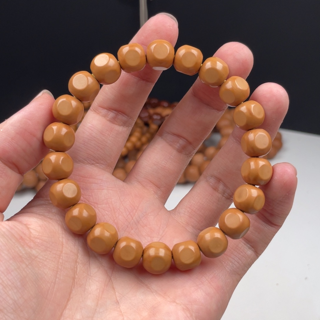 手串猴头核桃六方36.6。 10