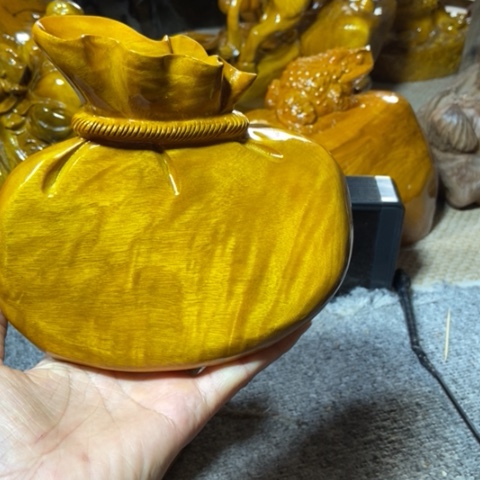 金丝楠代代有福的