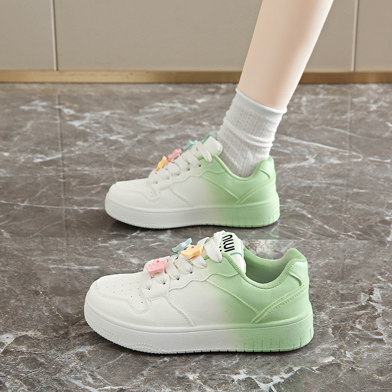 秋冬女生休闲运动鞋德训鞋糖果色百搭学院风学生板鞋潮 M115