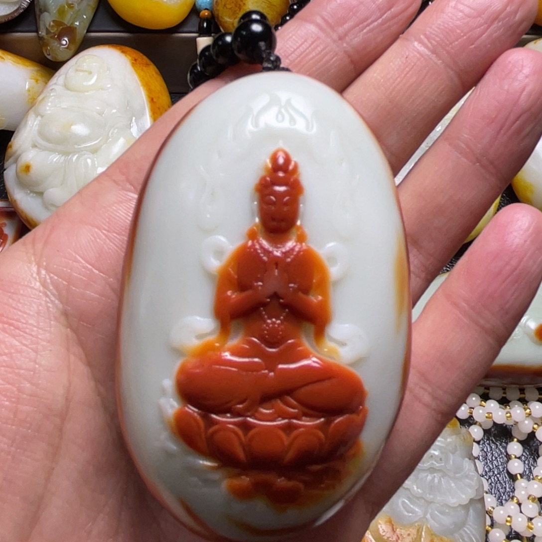 瑞***舞和田玉未镶嵌颈饰