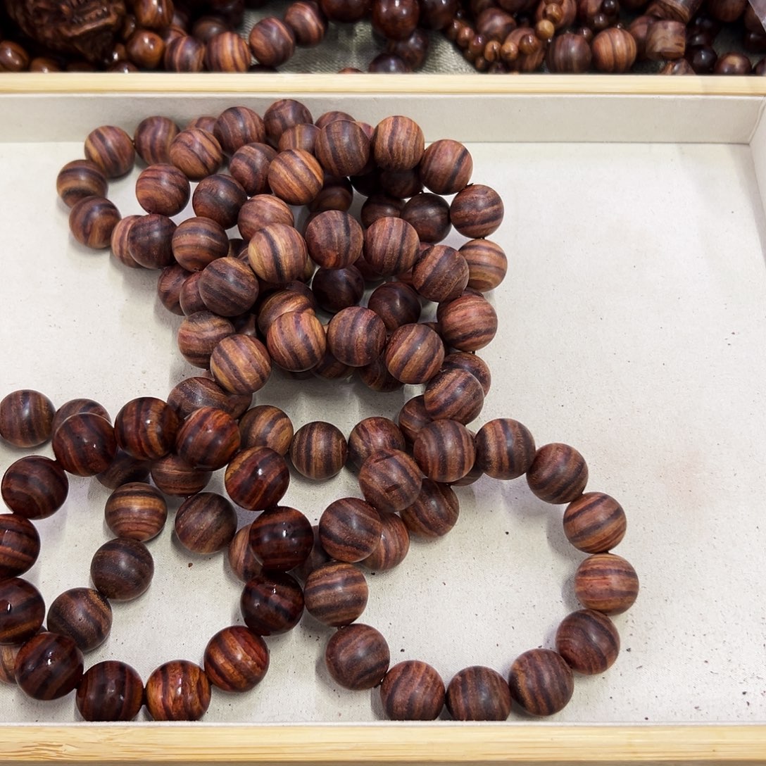 手串/手链黄花梨/降香黄檀18mm圆珠初抛无胶无腊恒温多彩