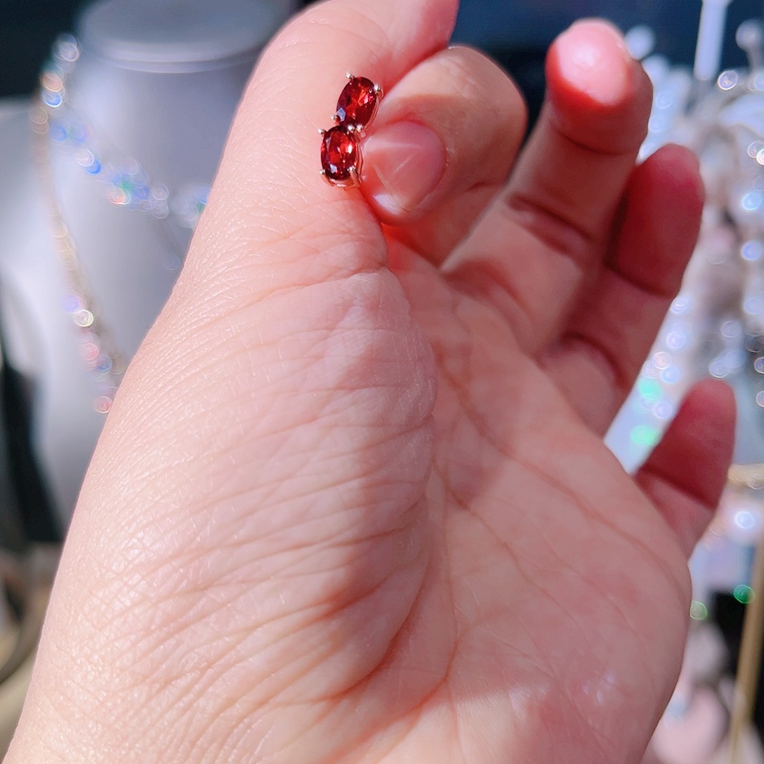 海蓝宝石颈饰银S925镶嵌