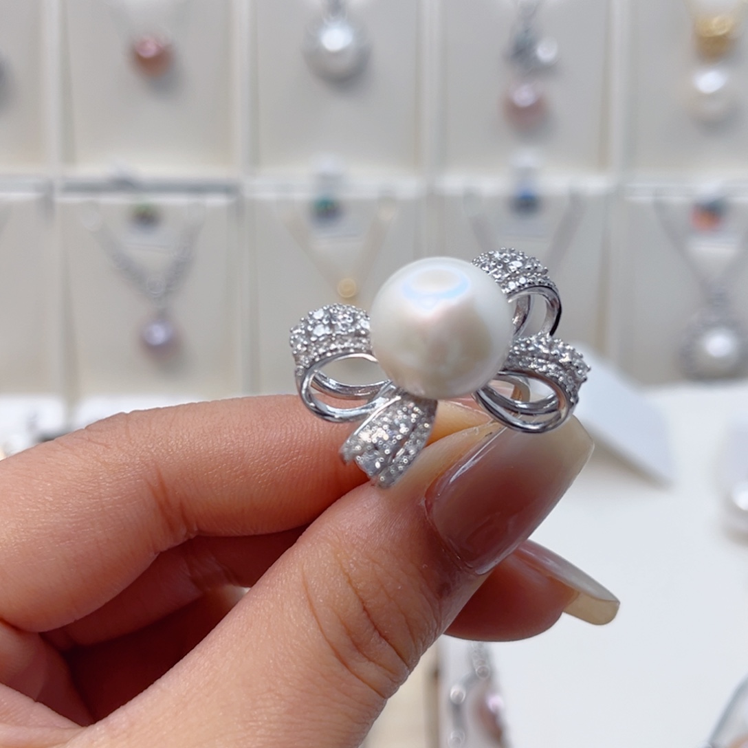 银S925镶嵌淡水珍珠戒指